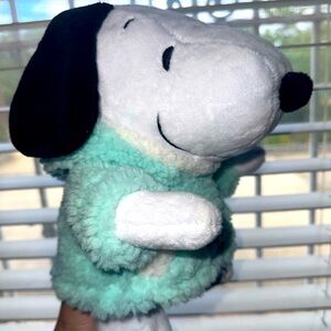 NWT - Puffy Coat Snoopy Plush